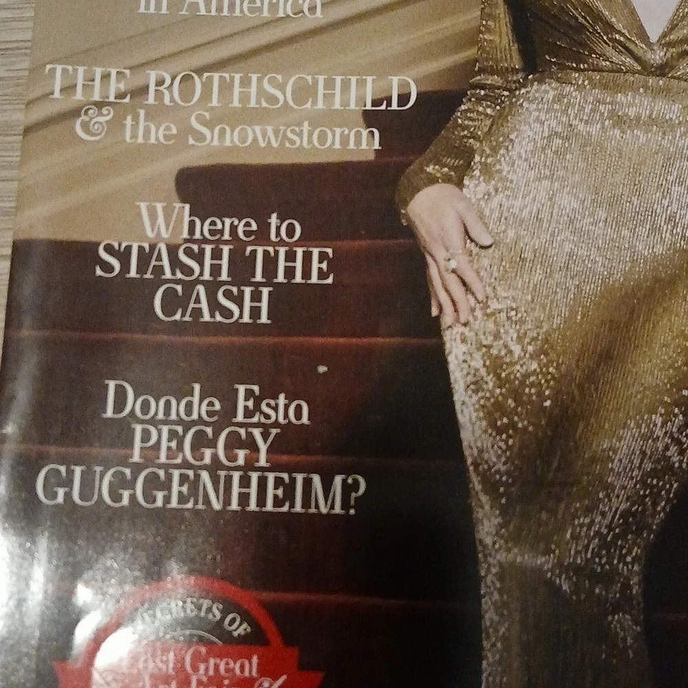 Town & Country Magazine USA Feb February 2025 CARRIE COON Cover NEW with Label